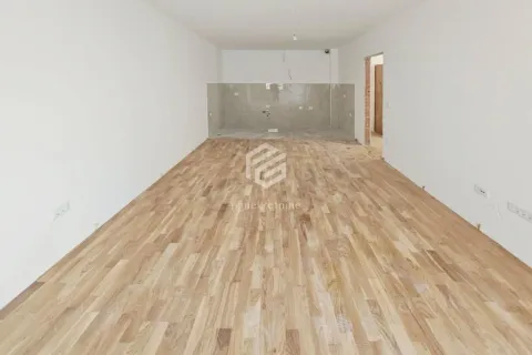 Sale, two bedroom apartment, 61m², Gorica C, Podgorica - image 12