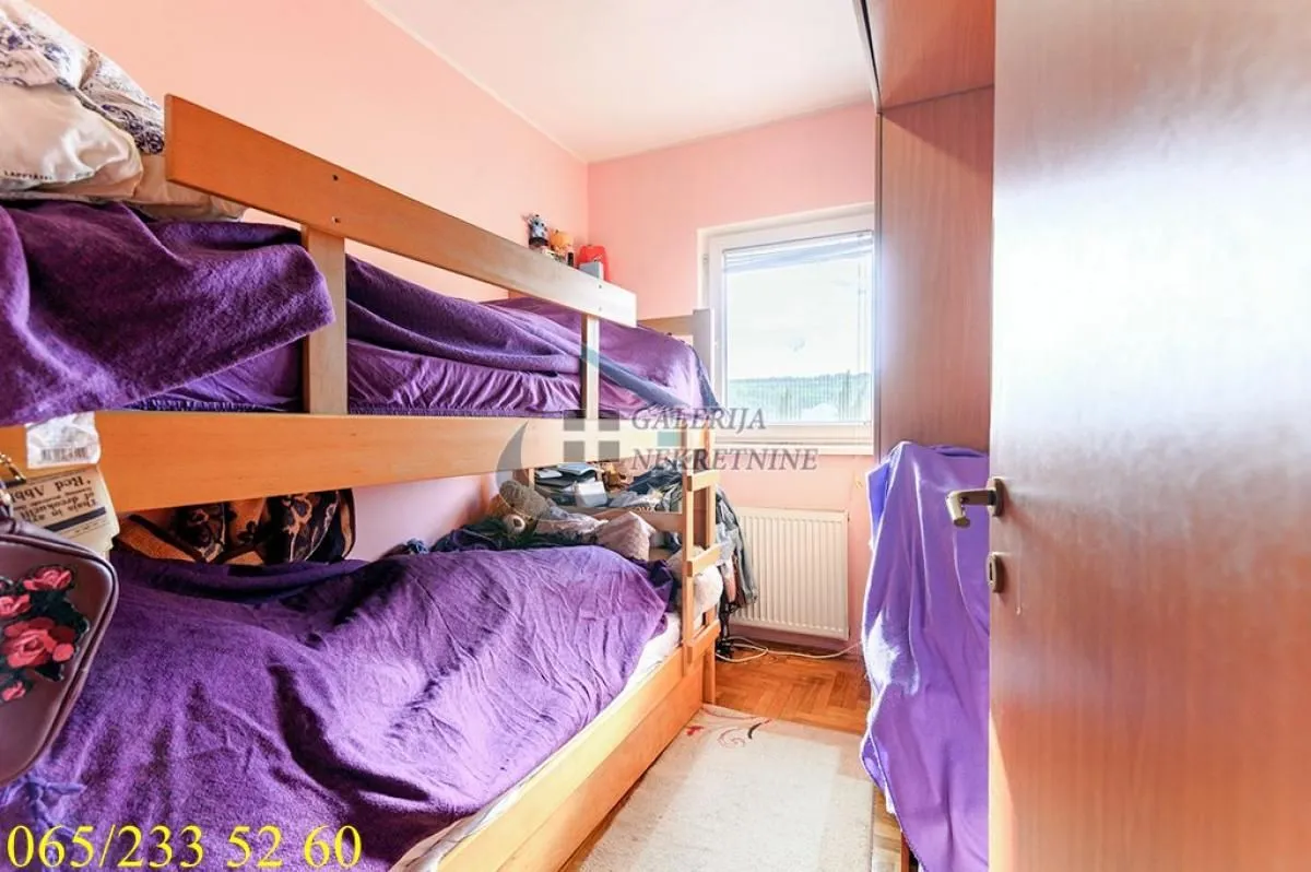 Prodaja, jednosoban stan, 31m², Kanarevo Brdo, Beograd