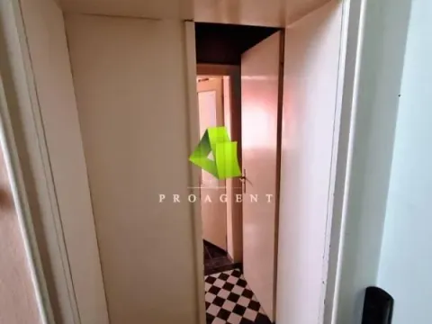 Izdavanje, poslovni prostor, 70m², Pantelej, Niš - image 11