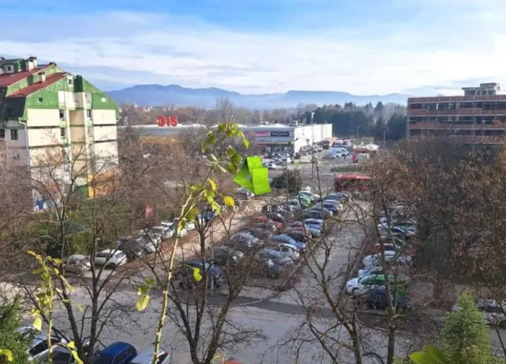 Prodaja, dvosoban stan, 70m², Medijana, Niš