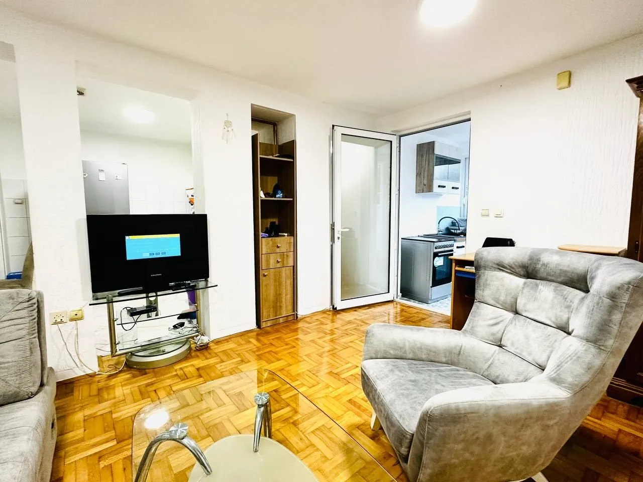 Sale, two bedroom apartment, 65m², Rozino, Budva