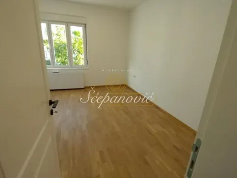 Sale, two bedroom apartment, 57m², Centar, Novi Sad - image 3