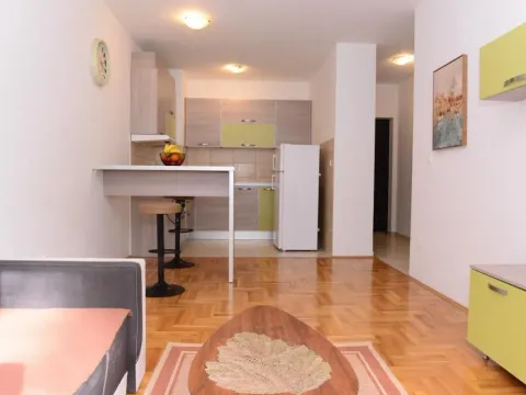 Sale, one bedroom apartment, 43m², Budva, Crna Gora - image 16