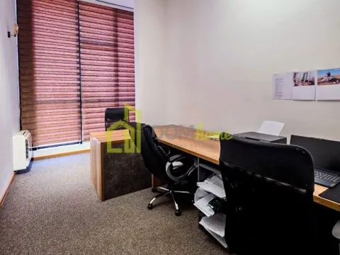 Sale, four bedroom apartment, 160m², Stari Aerodrom, Podgorica - image 15