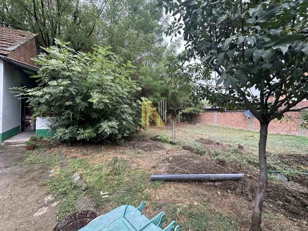 Prodaja, kuća, 110m², Rakovac, Novi Sad Sve Podlokacije
