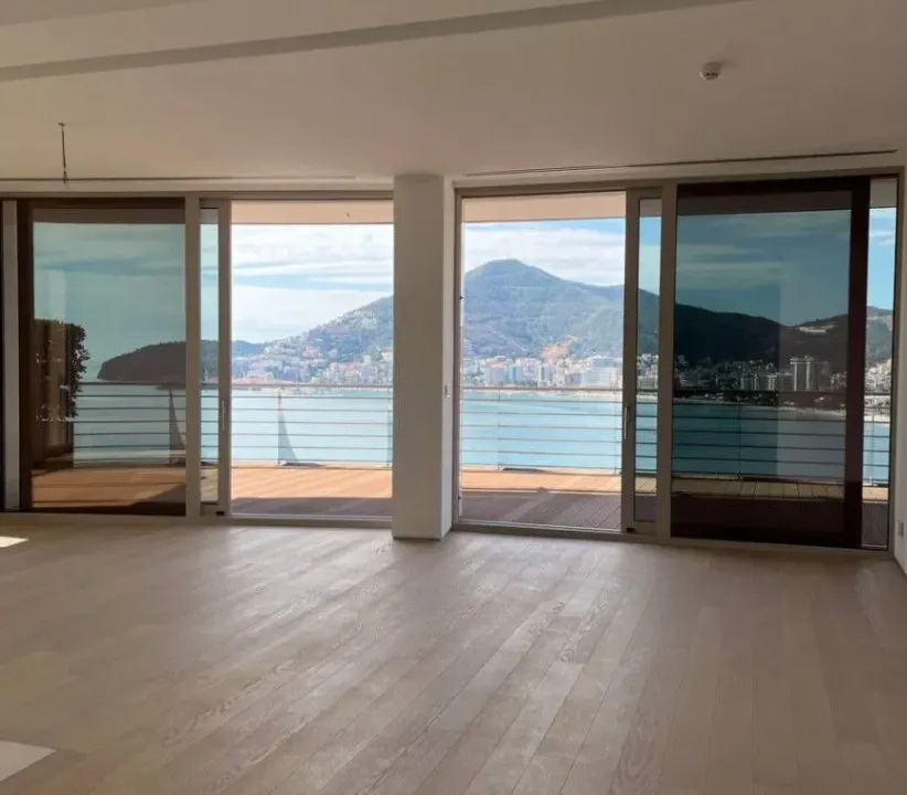 Prodaja, trosoban stan, 314m², Dukley Gardens, Budva