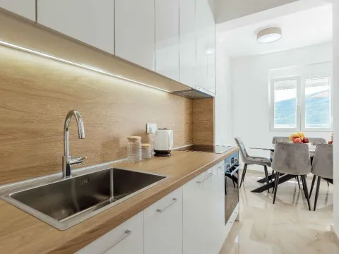 Sale, two bedroom apartment, 120m², Baošići, Herceg Novi - image 18