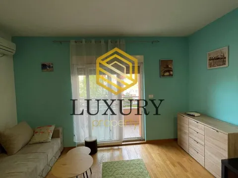 Rent, studio apartment, 30m², City Kvart, Podgorica - image 4