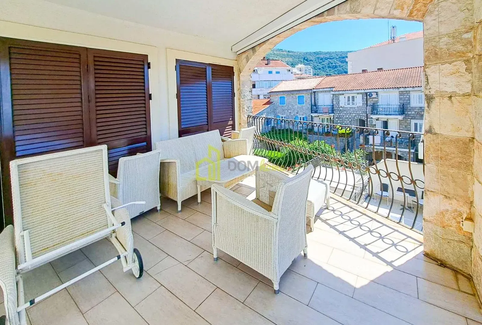 Prodaja, trosoban stan, 176m², Petrovac, Budva