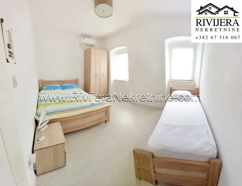 Prodaja, kuća, 300m², Kostanjica, Kotor