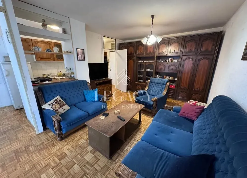 Izdavanje, jednosoban stan, 48m², Zvezdara Sve Podlokacije, Beograd
