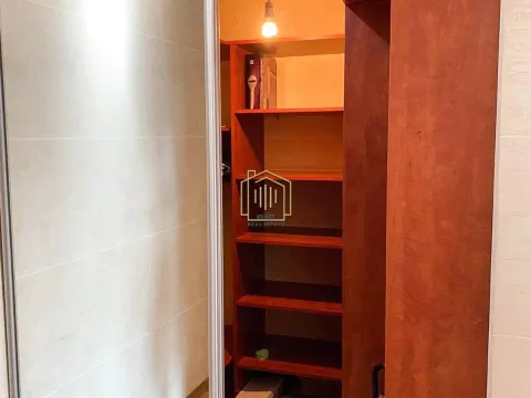 Izdavanje, jednosoban stan, 53m², Centar, Podgorica - image 9