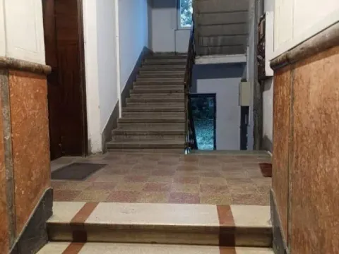 Izdavanje, trosoban stan, 80m², Lion, Zvezdara Sve Podlokacije - image 9