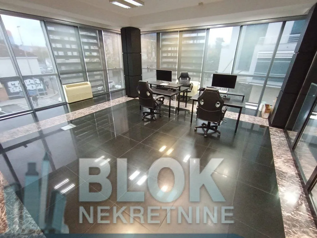Rent, office space, 185m², Centar, Podgorica
