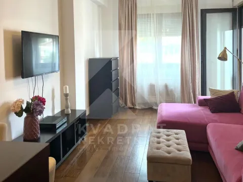 Rent, one bedroom apartment, 44m², Gorica C, Podgorica - image 1