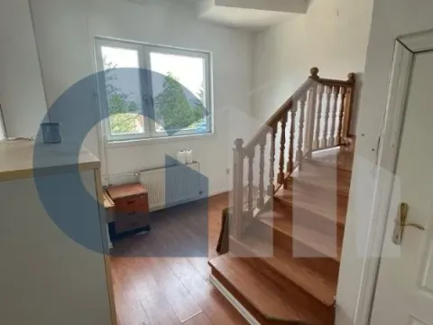 Izdavanje, stan, 176m², Autokomanda, Voždovac Sve Podlokacije