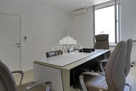 Prodaja, stan, 118m², Đeram Pijaca, Beograd - image 11