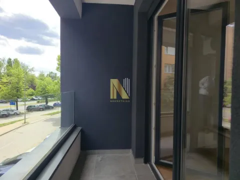 Izdavanje, poslovni prostor, 44m², Grbavica, Novi Sad Sve Podlokacije - image 7