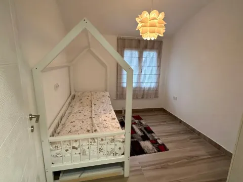 Rent, two bedroom apartment, 60m², Donja Gorica, Podgorica - image 5