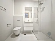 Rent, three bedroom apartment, 130m², Master Kvart, Podgorica - image 11