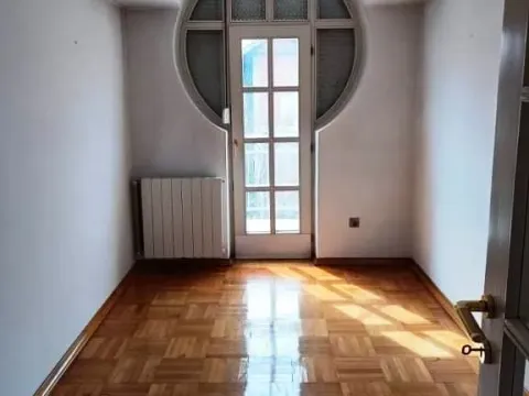 Sale, house, 250m², Centar, Kruševac - image 15