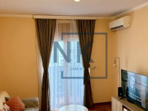 Izdavanje, jednosoban stan, 45m², Preko Morače, Podgorica