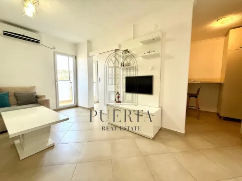 Prodaja, jednosoban stan, 40m², Blok 5, Podgorica - image 5