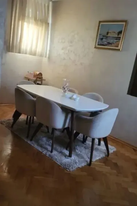 Izdavanje, stan, 64m², Bar, Crna Gora