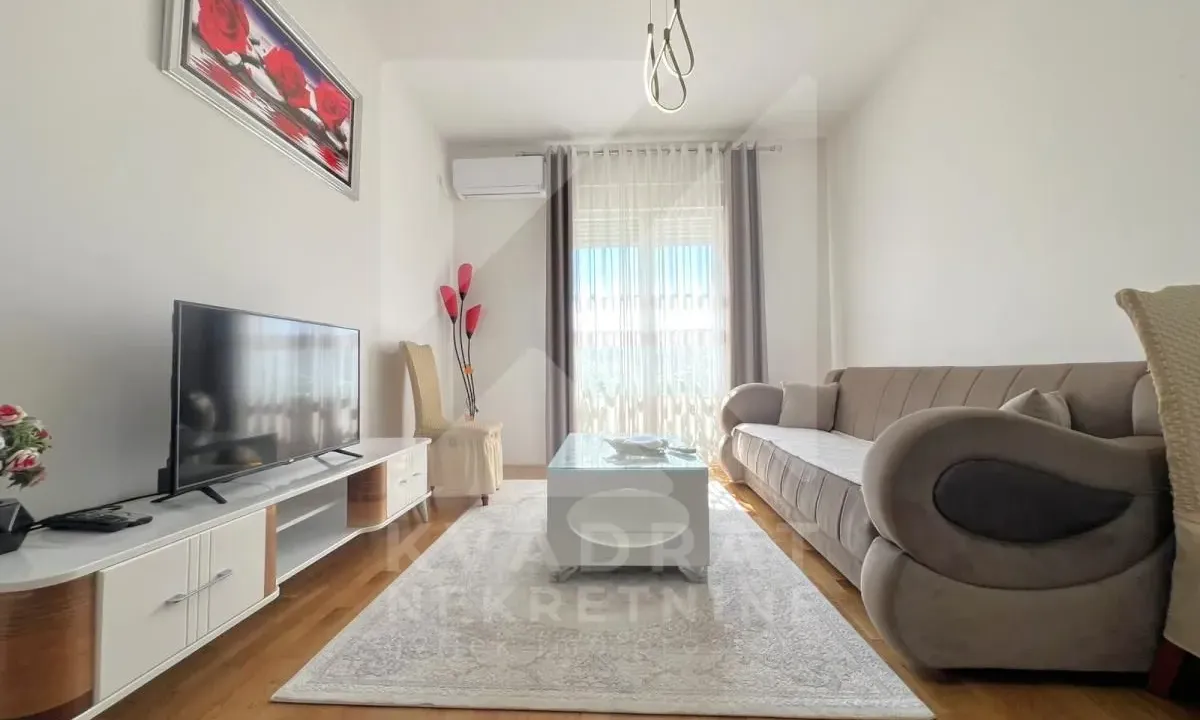 Rent, one bedroom apartment, 39m², Stari Aerodrom, Podgorica