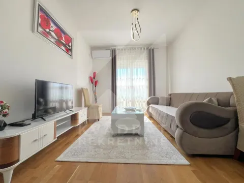 Rent, one bedroom apartment, 39m², Stari Aerodrom, Podgorica - image 1