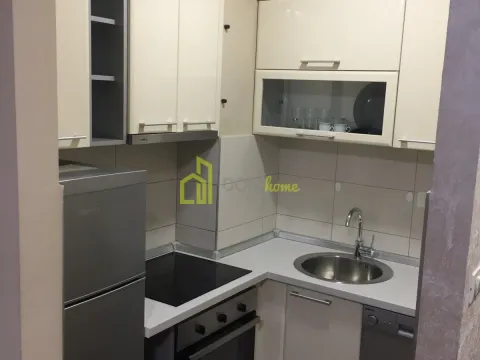 Rent, studio apartment, 33m², City Kvart, Podgorica - image 11