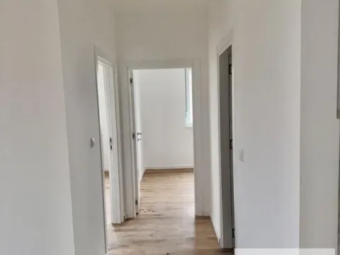 Sale, three bedroom apartment, 75m², Centar, Stara Pazova - image 7