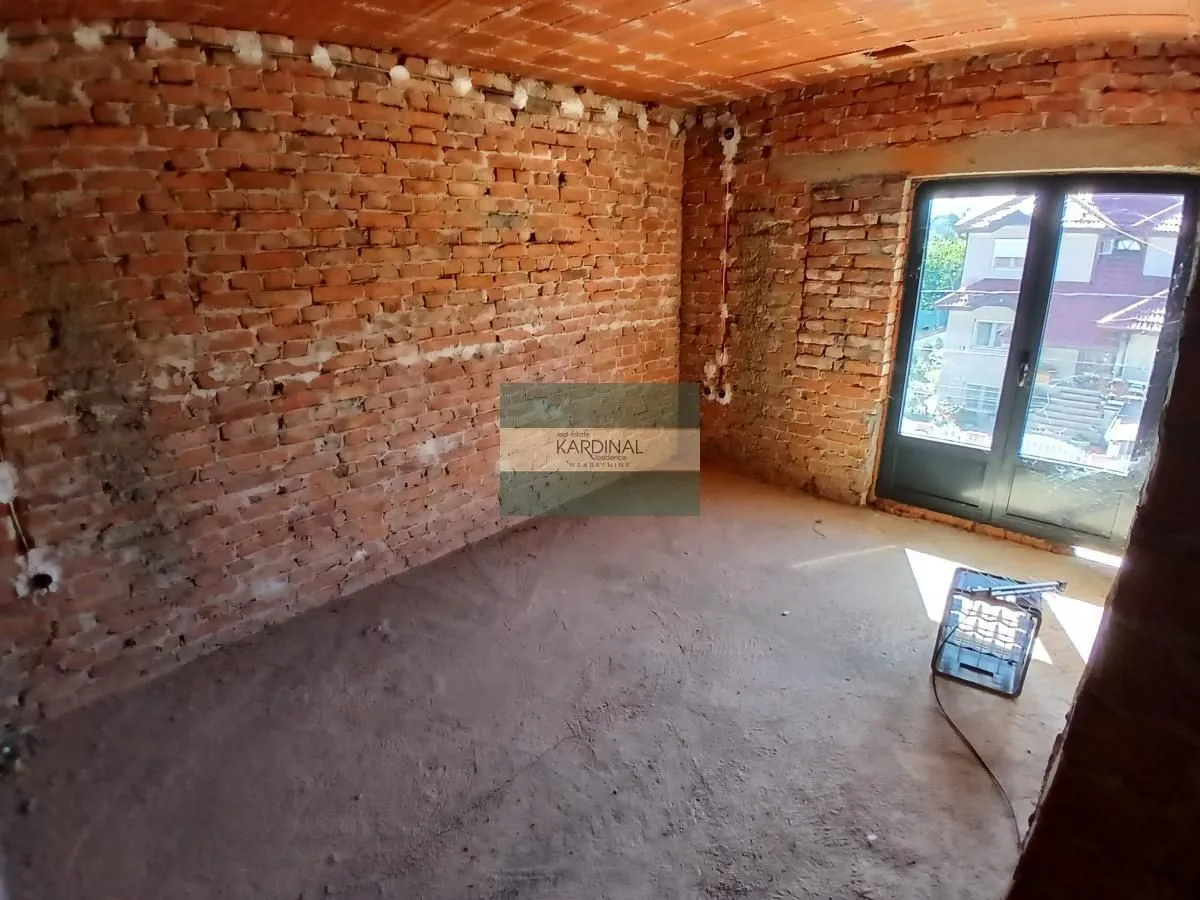 Prodaja, kuća, 660m², Centar, Jagodina
