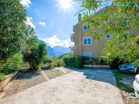 Prodaja, dvosoban stan, 83m², Prčanj, Kotor - image 34