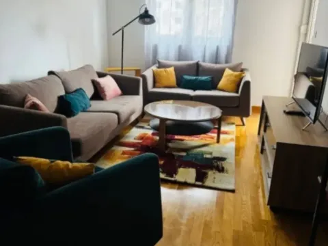 Izdavanje, jednosoban stan, 47m², City Kej, Podgorica - image 4