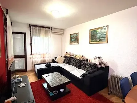 Prodaja, jednosoban stan, 44m², Stari Aerodrom, Podgorica - image 12