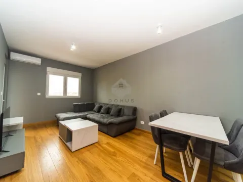 Izdavanje, jednosoban stan, 47m², New City, Podgorica - image 2