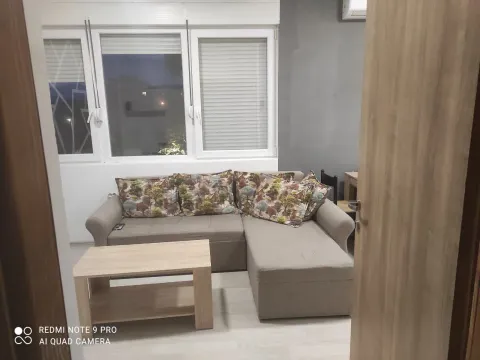 Prodaja, dvosoban stan, 52m², Centar, Nikšić - image 9