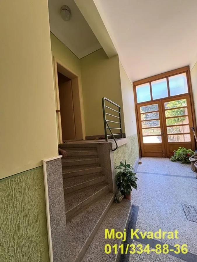 Izdavanje, kuća, 142m², Centar, Pančevo