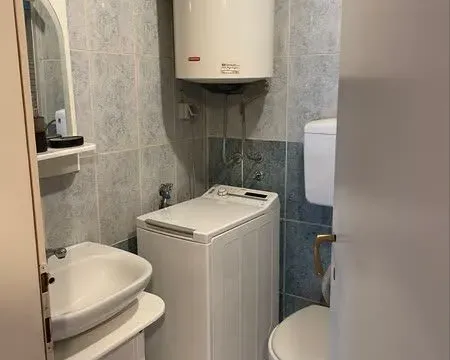 Izdavanje, jednosoban stan, 50m², Stari Aerodrom, Podgorica - image 5