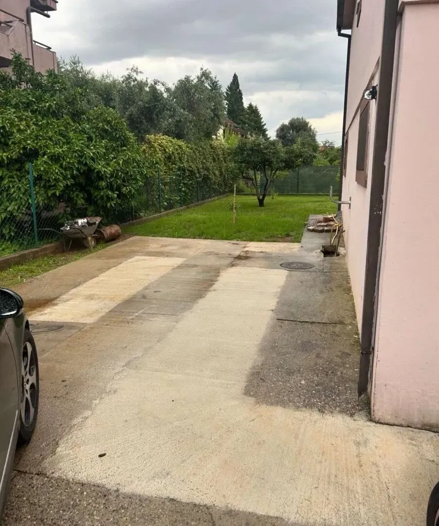 Prodaja, kuća, 191m², Tološi, Podgorica