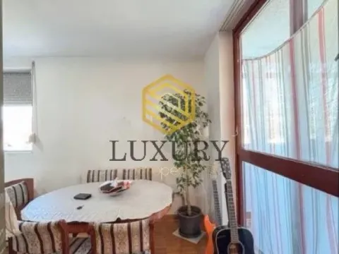 Sale, two bedroom apartment, 77m², Blok 5, Podgorica - image 3