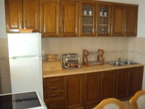 Izdavanje, jednosoban stan, 61m², Bijela, Herceg Novi - image 5