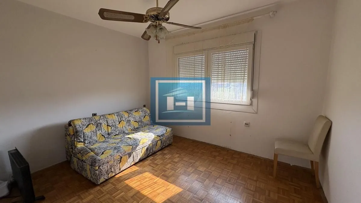 Prodaja, kuća, 500m², Ribare, Jagodina