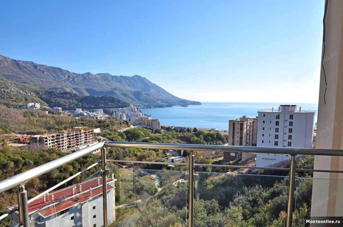 Sale, two bedroom apartment, 131m², Bečići, Budva
