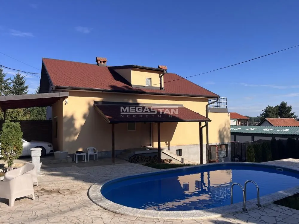 Prodaja, kuća, 184m², Vrčin, Grocka