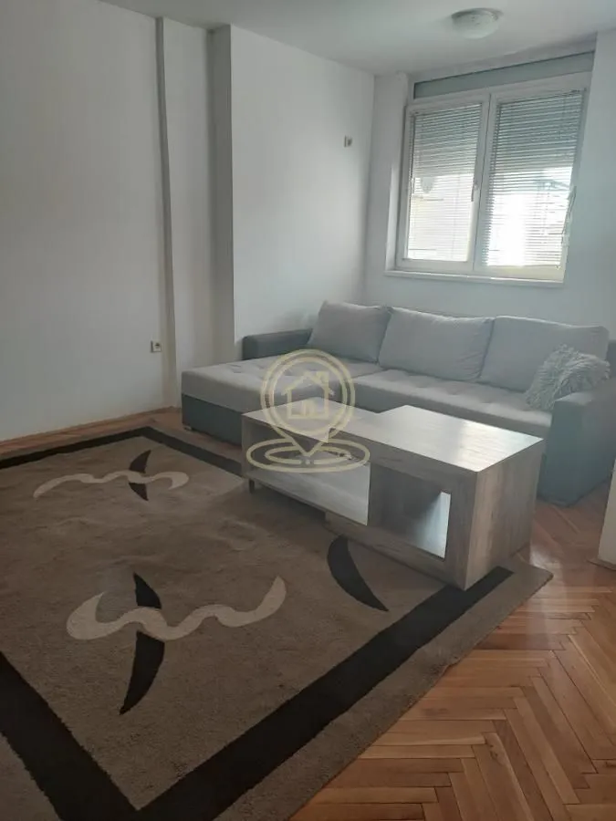 Izdavanje, dvosoban stan, 62m², Grbavica, Novi Sad Sve Podlokacije