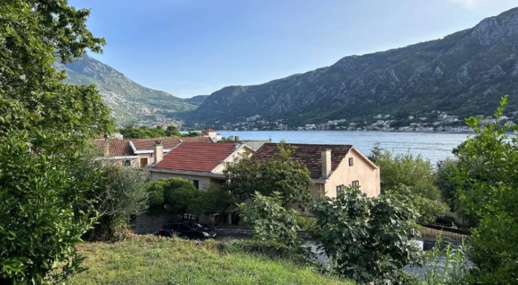 Sale, house, 140m², Dobrota, Kotor