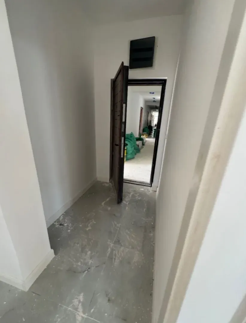 Prodaja, dvosoban stan, 74m², Centar, Bar