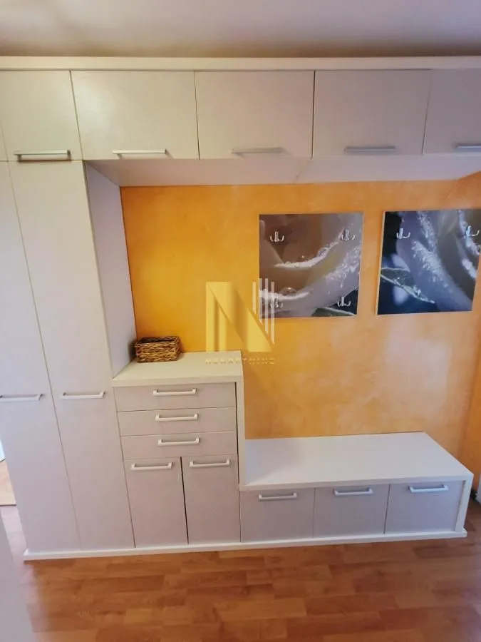 Izdavanje, dvosoban stan, 58m², Bulevar Oslobodjenja, Novi Sad Sve Podlokacije